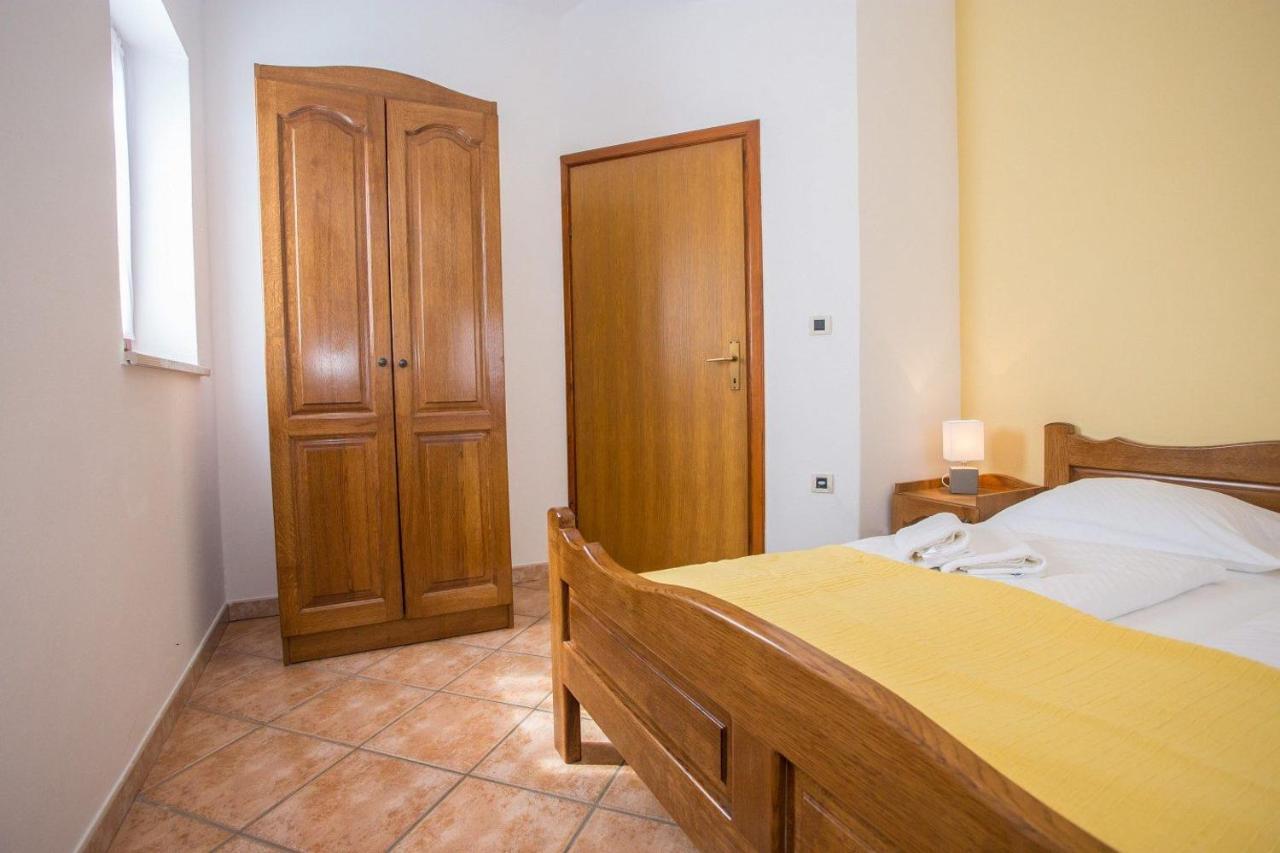 Apartment Nini Poreč Kültér fotó